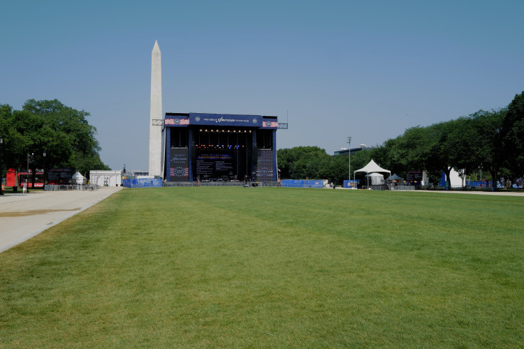 The main stage at the Potemkin State Fair...