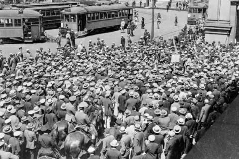 480_ilwu_sf-general-strike-678x381.jpg