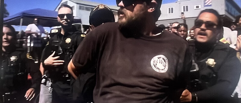 sm_ilwu_crockett_picketer_arrested_1.jpg