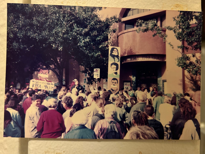 A 1999 protest in front of KPFA. Lynda Carson photo.