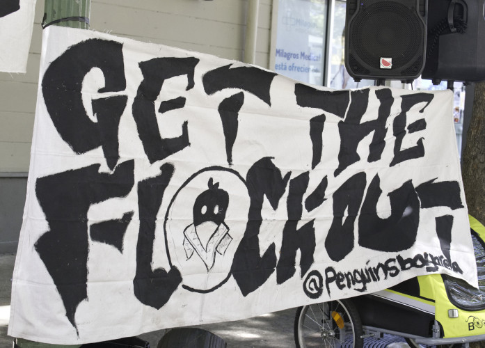 Poor Organizing Leads to Miserable Attendance at Oakland Flock Protest