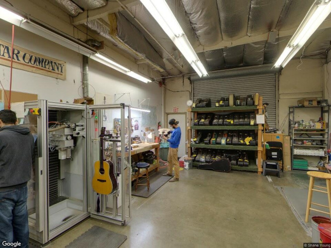 Santa Cruz Guitar Company.