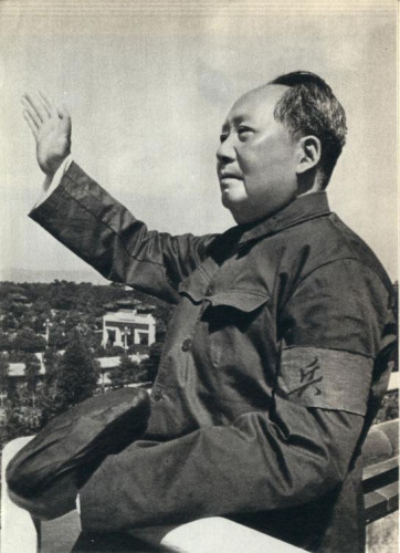 Mao Zedong reviewing the Red Guard youth at start of the Great Proletarian Cultural Revolution