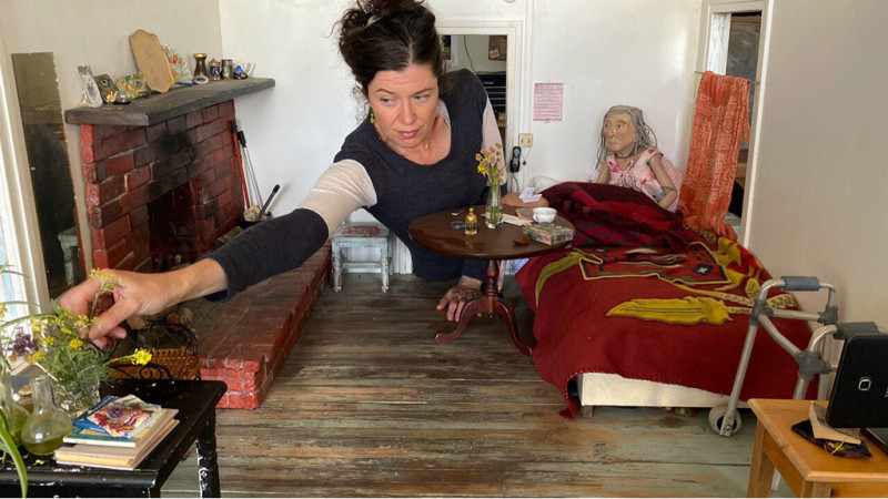 Still from YO (LOVE IS A REBELLIOUS BIRD), directed by Anna Fitch and Banker White