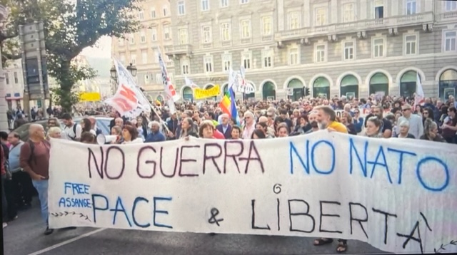 italy_anti_nato_protest.jpg
