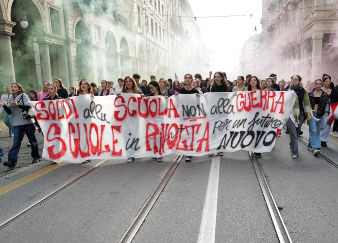 Italian students have joined in solidarity with French students by calling for education reforms, and an end to Italy's complicity in the...