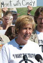 Over 1500 Vigils Held in Solidarity with Cindy Sheehan