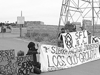 Earth First! Blocks Sierra Pacific Logging Truck at Sawmill