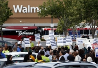 President Praises Walmart at Store in Mountain View, Protesters Cry Foul